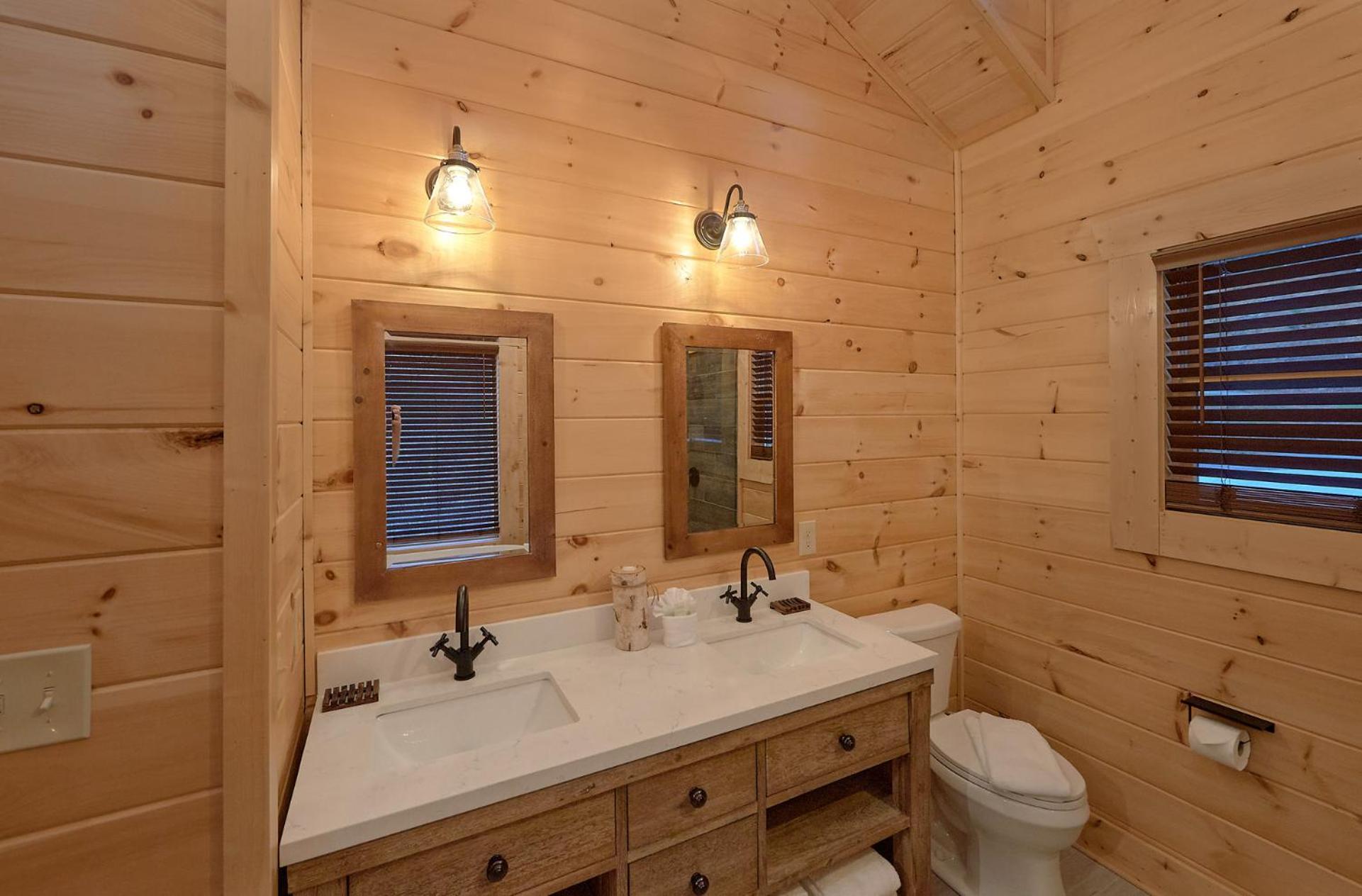 Misty Mountain Adventure Lodge Гатлинбург Экстерьер фото